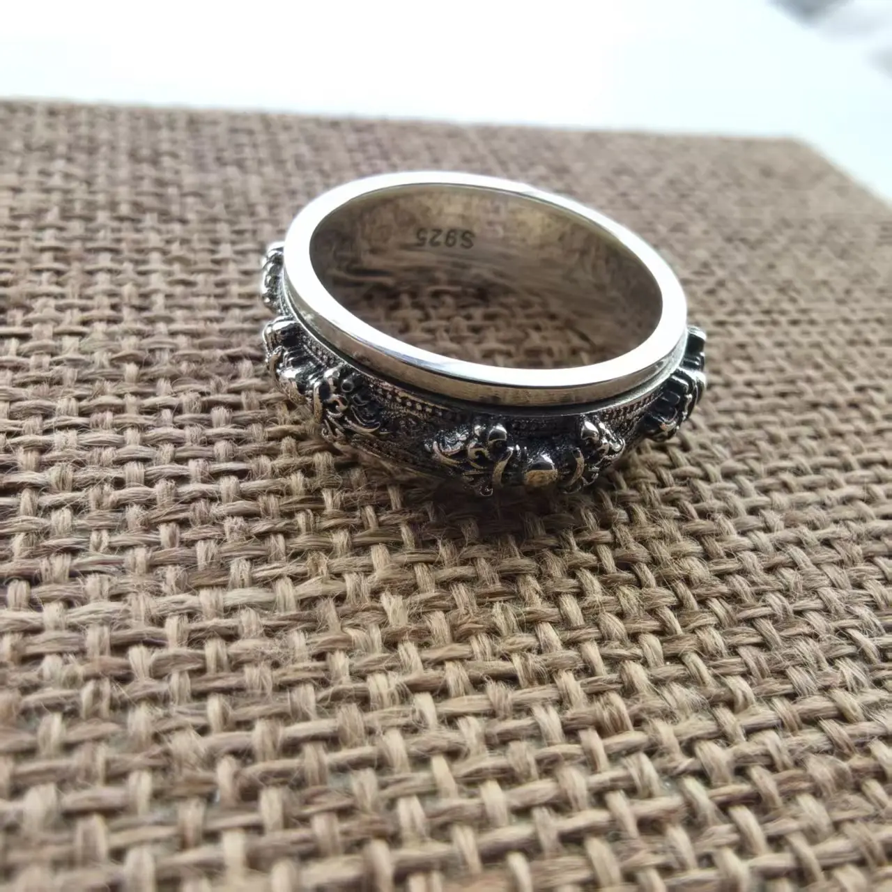 Silver Band Ring