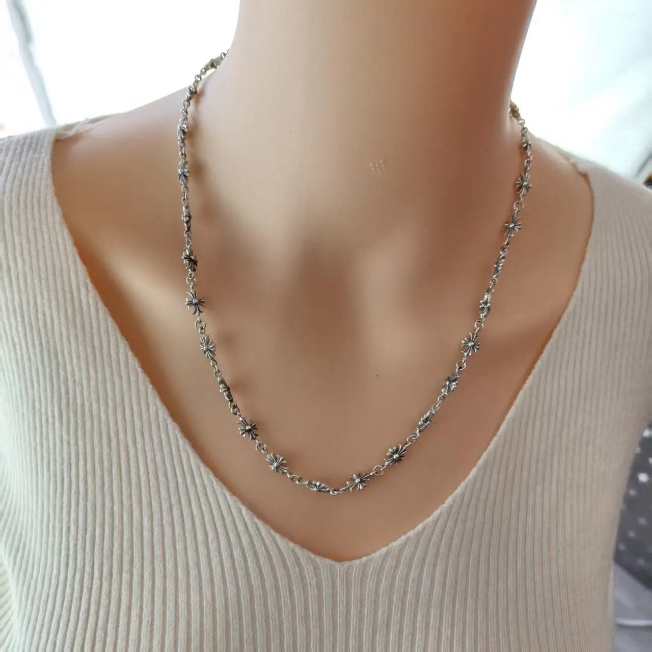 Crosses Link Chain Necklace