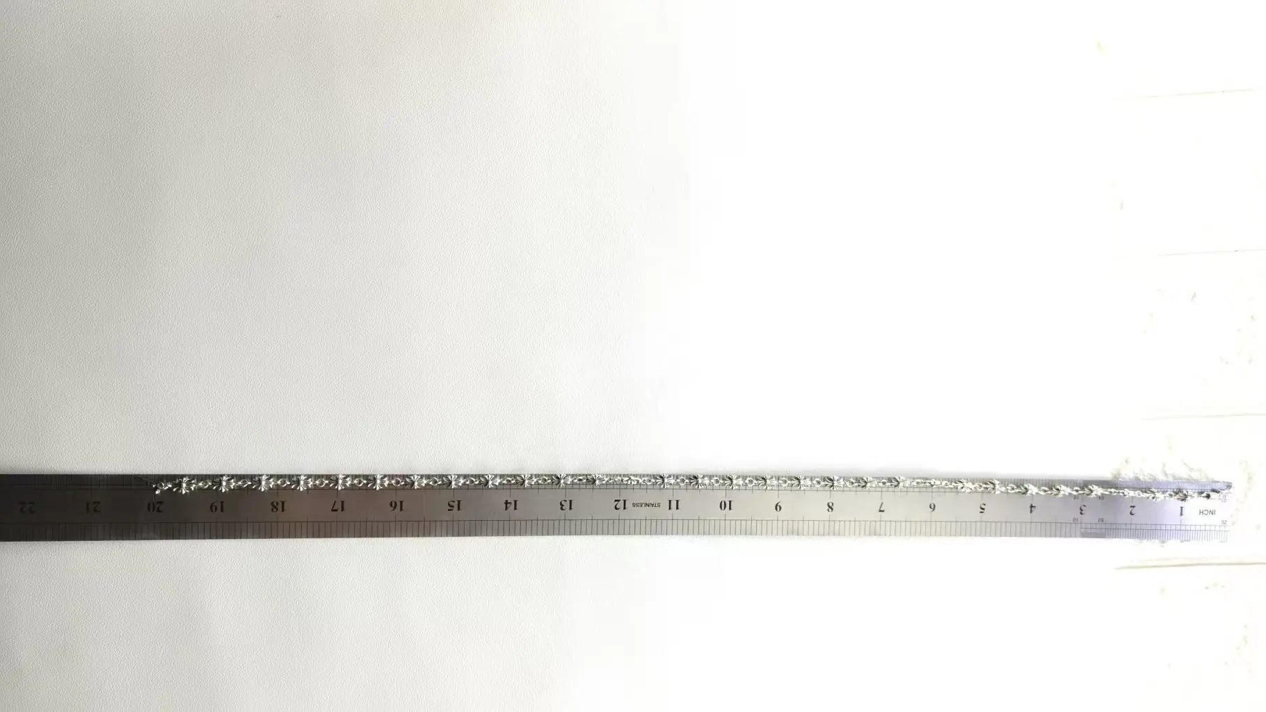 Crosses Link Chain Necklace